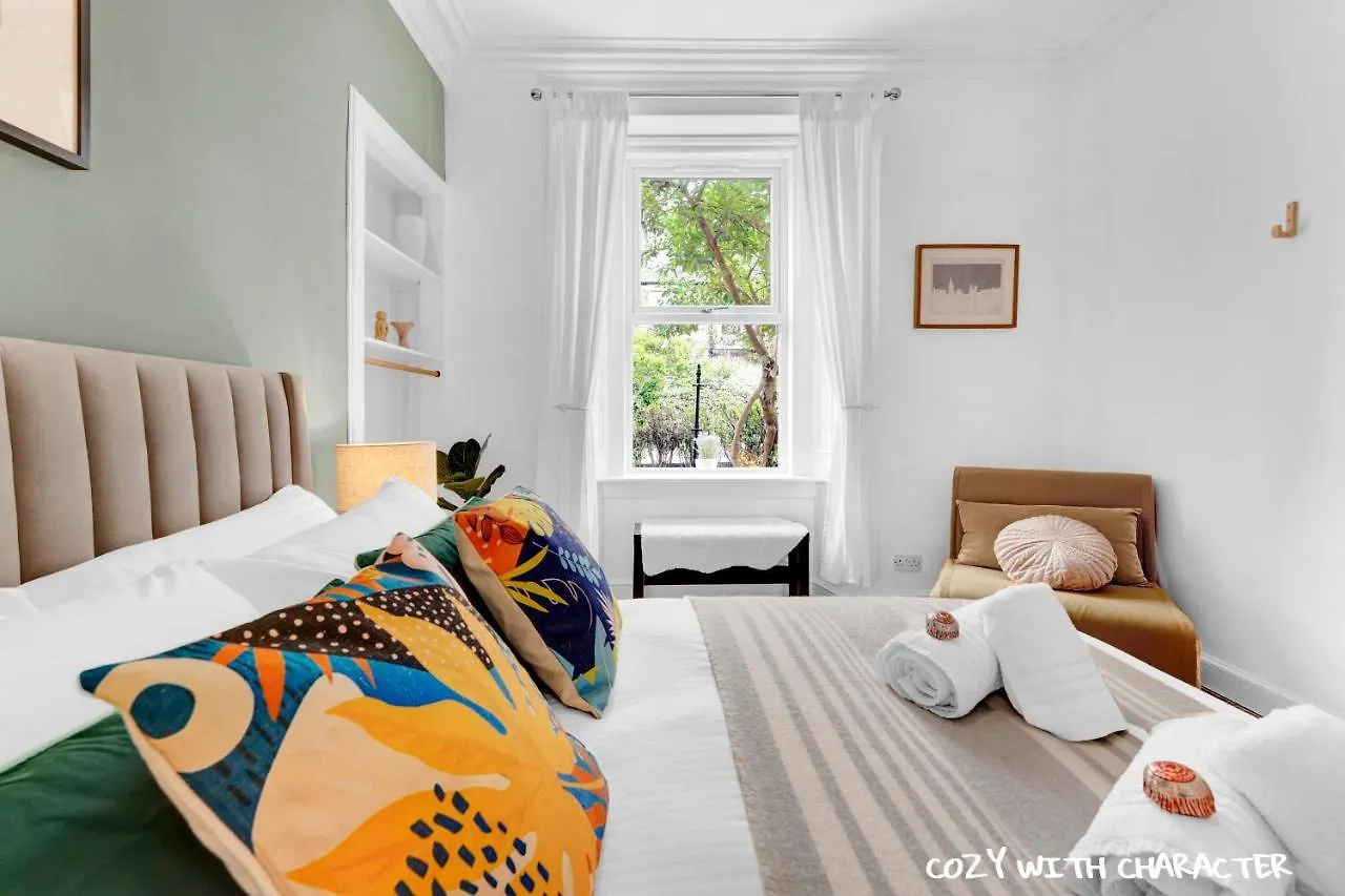 Appartamento Cozy With Character Cochrane Cottage At Leith Links Park Edimburgo Regno Unito