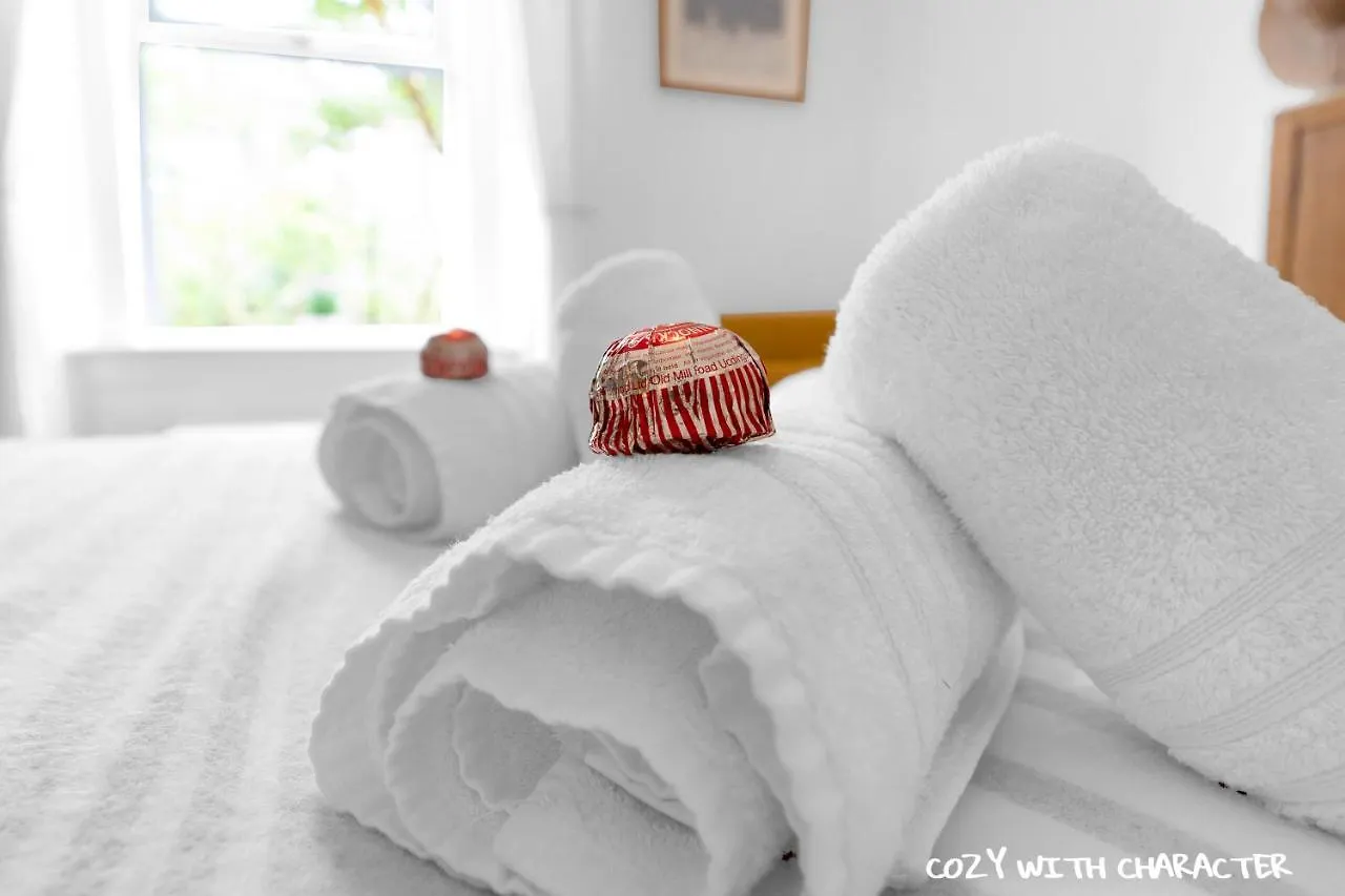 Cozy With Character Cochrane Cottage At Leith Links Park Edimburgo